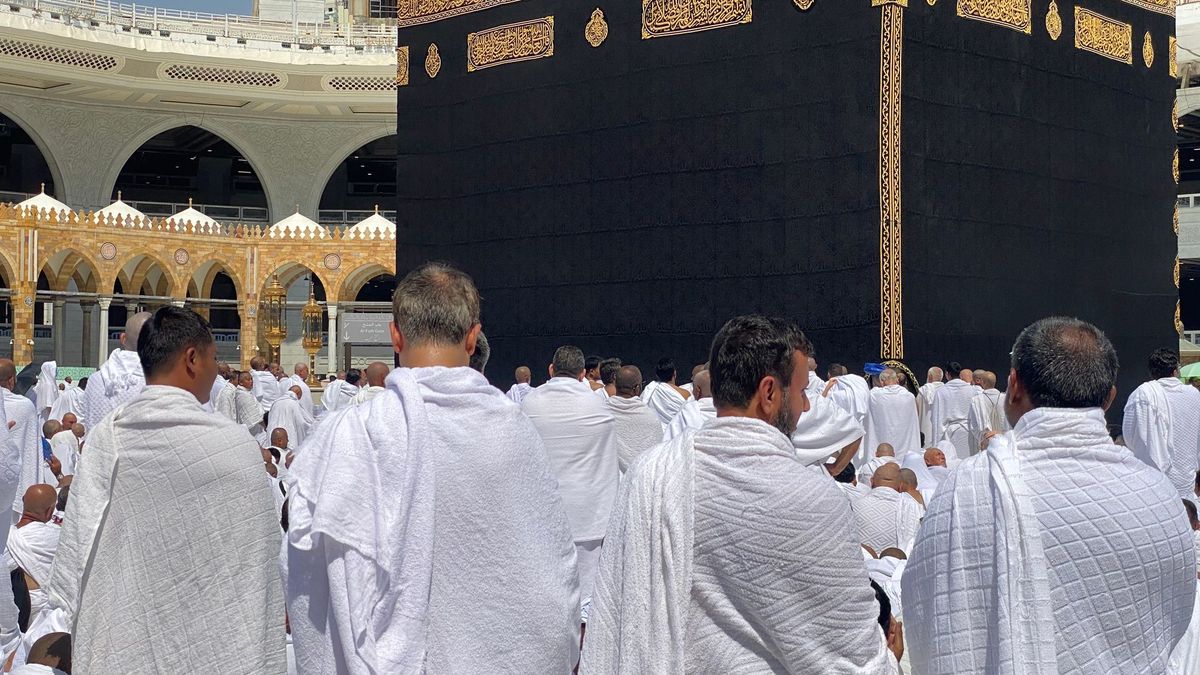 Yaşlı Yakınınızla Umreye Gitmek: Pratik Öneriler